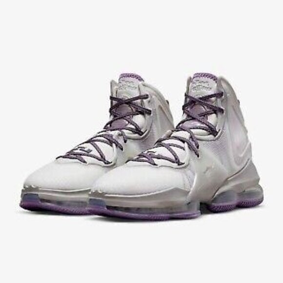 NIKE LeBron XIX The Cast “Strive For Greatness” Phantom Size 12 New In Box - Picture 1 of 3